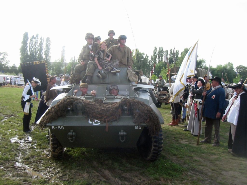 automitrailleuse2.jpg